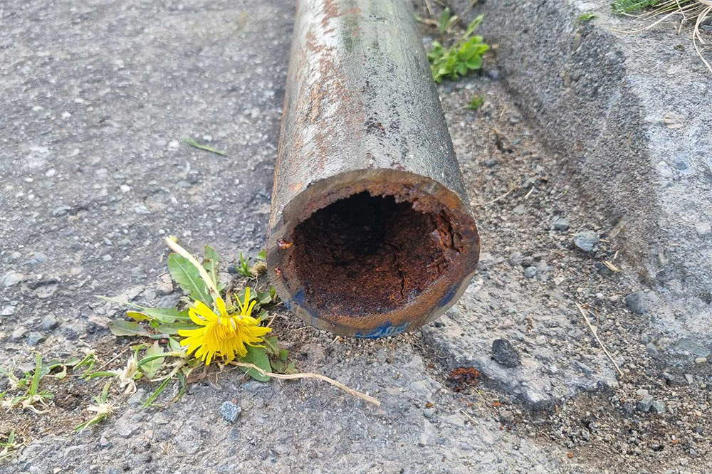 Avløpsrørene var gjennomrustne og proppfulle av fett.